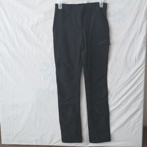 BLACK SLIM CUT ZIPPER POCKETED PANTS